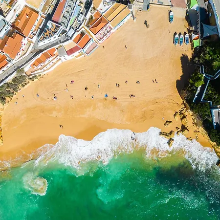 By The Sea 3 By Algarve Vacation Apartment *